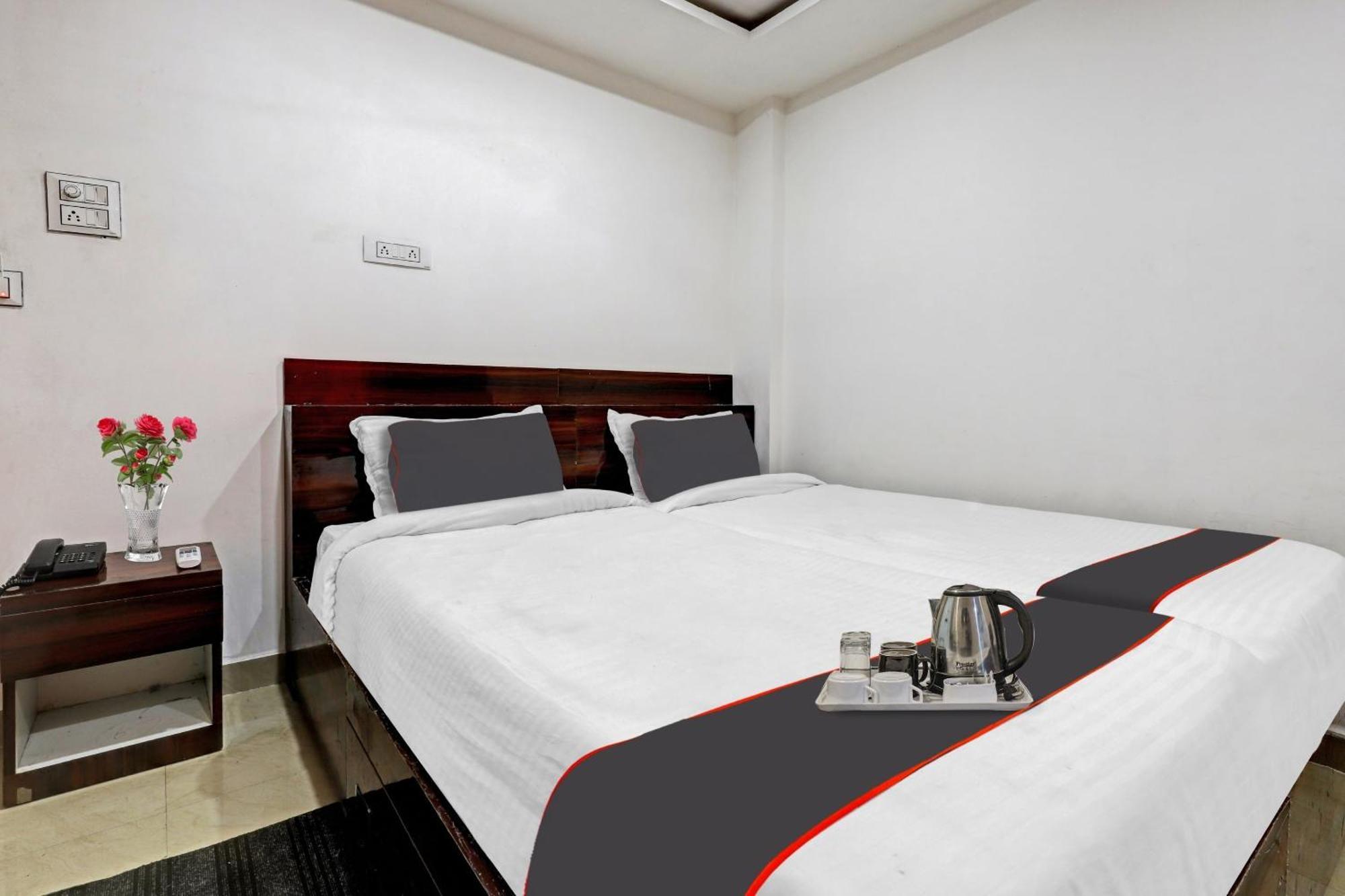 גווהטי Hotel O Lakhi Guest House מראה חיצוני תמונה